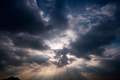 《星空：破碎空间》Steam降至多半差评 玩家担忧《上古卷轴6》